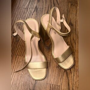 Dream Pairs Gold Block Heel Sandals